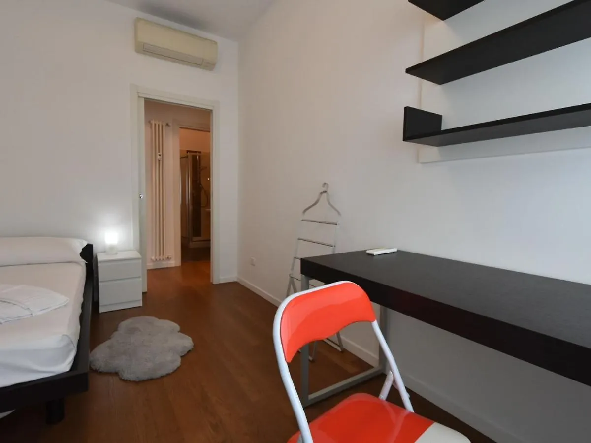 Apartment Corso Genova Apartment By Interhome Mailand Italien